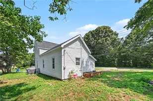 401 Joyner St, Gibsonville, NC 27249 - Photo 5