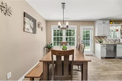 3876 Hanley Way, Walkertown, NC 27051 - Photo 11