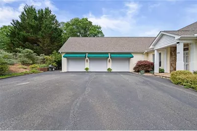 331 Valleyview Drive, Mount Airy, NC 27030 - Photo 5