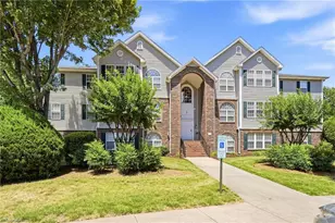 734 Scholastic Ct, Winston-Salem, NC 27106 - Photo 3