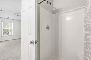 734 Scholastic Ct, Winston-Salem, NC 27106 - Photo 25