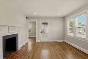519 Gatewood Ave, High Point, NC 27262 - Photo 9