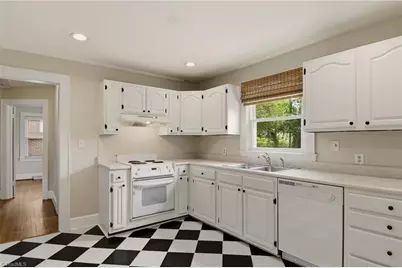 519 Gatewood Avenue, High Point, NC 27262 - Photo 11