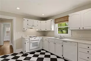 519 Gatewood Ave, High Point, NC 27262 - Photo 11