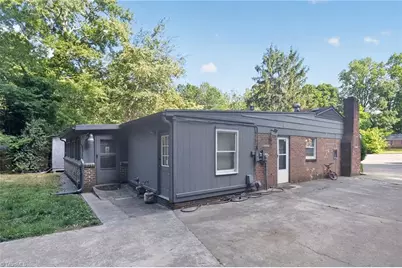 5 Godwin Court, Greensboro, NC 27405 - Photo 3