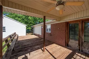 5751 Vickie Dr, Winston-Salem, NC 27106 - Photo 15