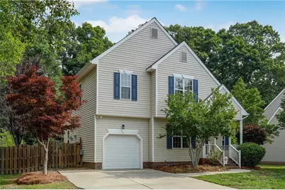 4025 Queens Grant Road, Jamestown, NC 27282 - Photo 3