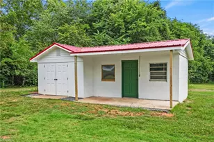 370 Sain Rd, Mocksville, NC 27028 - Photo 23
