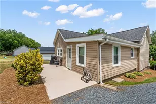 117 Sunset Dr, Randleman, NC 27317 - Photo 25