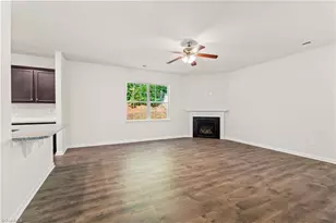 1133 Hardwick Dr, Mebane, NC 27302 - Photo 9