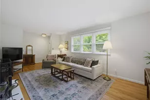 2743 Wildwood Ct, Winston-Salem, NC 27103 - Photo 9