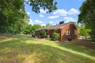 2743 Wildwood Ct, Winston-Salem, NC 27103 - Photo 25