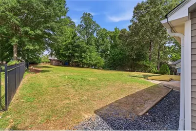 4518 Oak Hollow Drive, High Point, NC 27265 - Photo 29