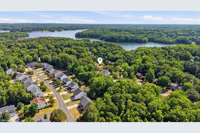 4518 Oak Hollow Drive, High Point, NC 27265 - Photo 3