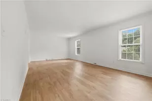 4518 Oak Hollow Dr, High Point, NC 27265 - Photo 5