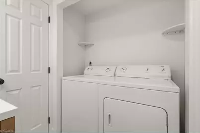 4518 Oak Hollow Drive, High Point, NC 27265 - Photo 27