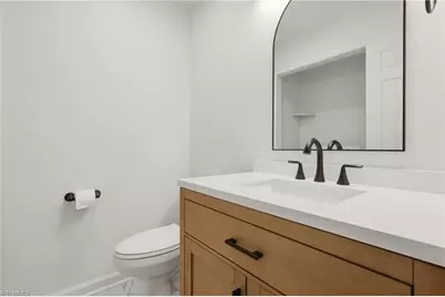 4518 Oak Hollow Drive, High Point, NC 27265 - Photo 25