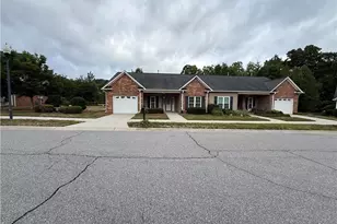 137 Sterling Dr, Mocksville, NC 27028 - Photo 3