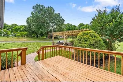 701 W Academy Street, Madison, NC 27025 - Photo 25