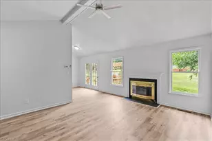 701 W Academy St, Madison, NC 27025 - Photo 5