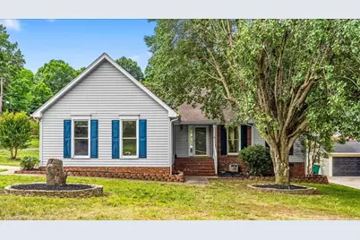 701 W Academy Street, Madison, NC 27025 - Photo 1