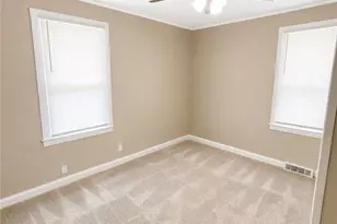 3 2nd Ave, Thomasville, NC 27360 - Photo 7