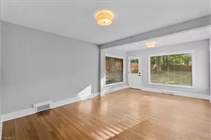 923 Greenwood Dr, Greensboro, NC 27410 - Photo 17