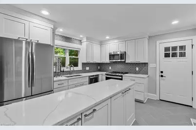 923 Greenwood Drive, Greensboro, NC 27410 - Photo 7