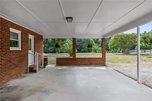 9771 Woodruff Rd, Kernersville, NC 27284 - Photo 33