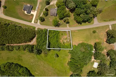 309 Ararat Longhill Road, Pilot Mountain, NC 27041 - Photo 7