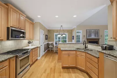 5407 Effieham Street, Oak Ridge, NC 27310 - Photo 15