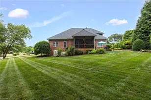 5407 Effieham St, Oak Ridge, NC 27310 - Photo 39