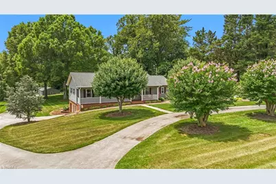 698 Oak Grove Church Road, Millers Creek, NC 28651 - Photo 3