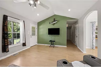 392 Cove Wood Drive, Denton, NC 27239 - Photo 13