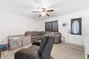 255 W 7th St, Lexington, NC 27295 - Photo 9