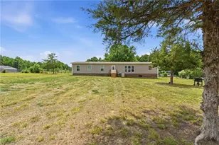 114 Hughes Ridge Ct, Burlington, NC 27217 - Photo 5