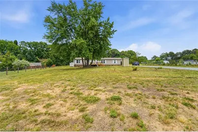 114 Hughes Ridge Court, Burlington, NC 27217 - Photo 7