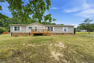 114 Hughes Ridge Ct, Burlington, NC 27217 - Photo 3