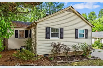 609 Hedrick Avenue, High Point, NC 27262 - Photo 3