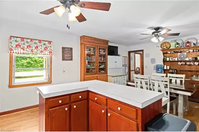 304 Armstrong Road, Pilot Mountain, NC 27041 - Photo 15
