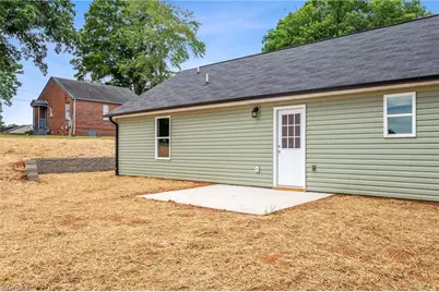1318 Delaware Avenue, Eden, NC 27288 - Photo 31