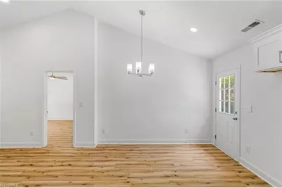 1318 Delaware Avenue, Eden, NC 27288 - Photo 11