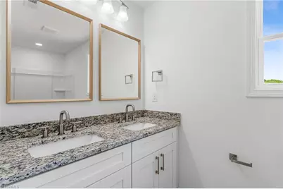 1318 Delaware Avenue, Eden, NC 27288 - Photo 17