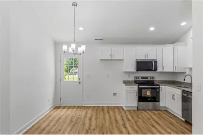 1318 Delaware Avenue, Eden, NC 27288 - Photo 9