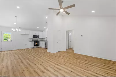 1318 Delaware Avenue, Eden, NC 27288 - Photo 5