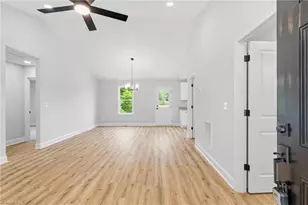 210 Merriman St, Eden, NC 27288 - Photo 3