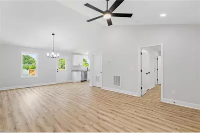 210 Merriman Street, Eden, NC 27288 - Photo 9