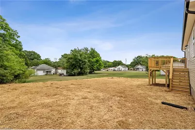 210 Merriman Street, Eden, NC 27288 - Photo 31
