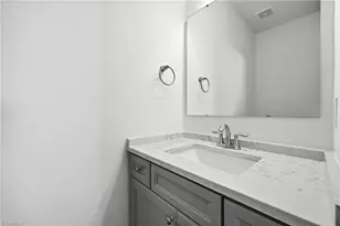 1039 Brockton Dr, Mebane, NC 27302 - Photo 19
