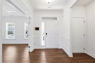 1039 Brockton Dr, Mebane, NC 27302 - Photo 3